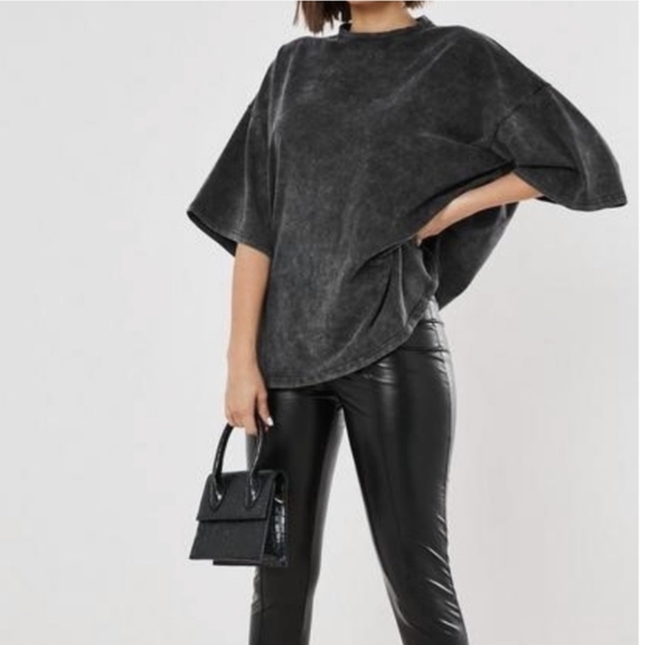 Misguided Tee - Picture 3 of 5